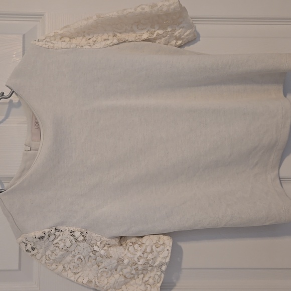 LOFT Tops - Loft Cream Lace Sleeve Top Size Small